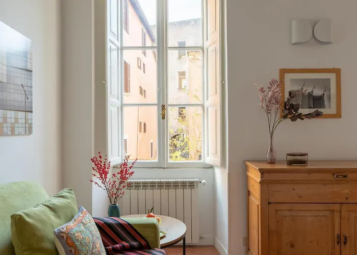Iflat Clementina Of The Hill Appartement *